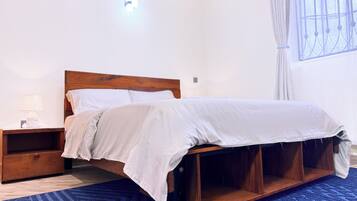 Departamento Confort, balcón, vista a la ciudad