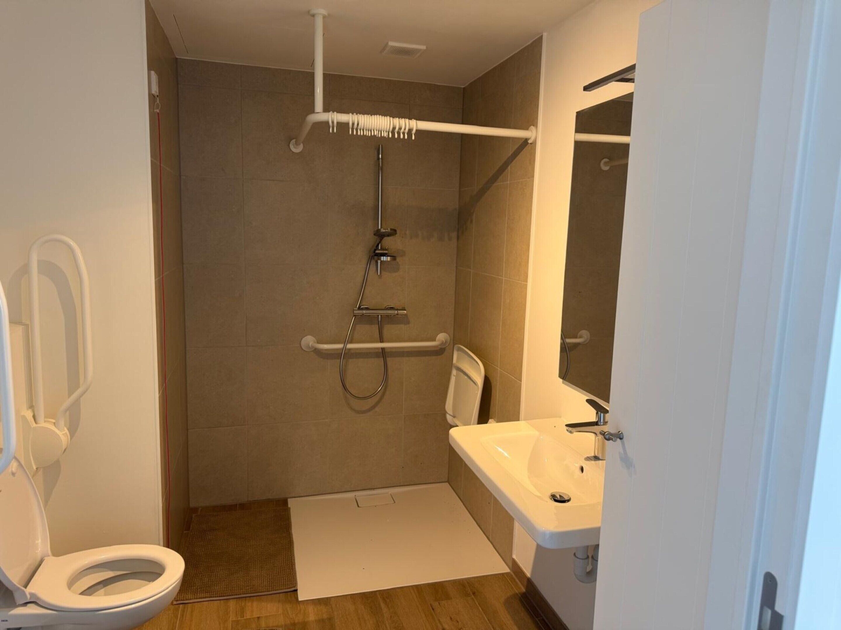 Apartment | Bathroom