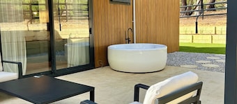 Brand New 2x2 Escape | Relax & Unwind