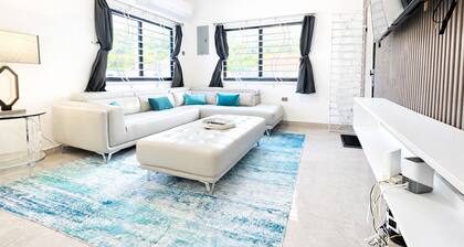The Estate at the Vistas-Modern Oceanview Retreat
