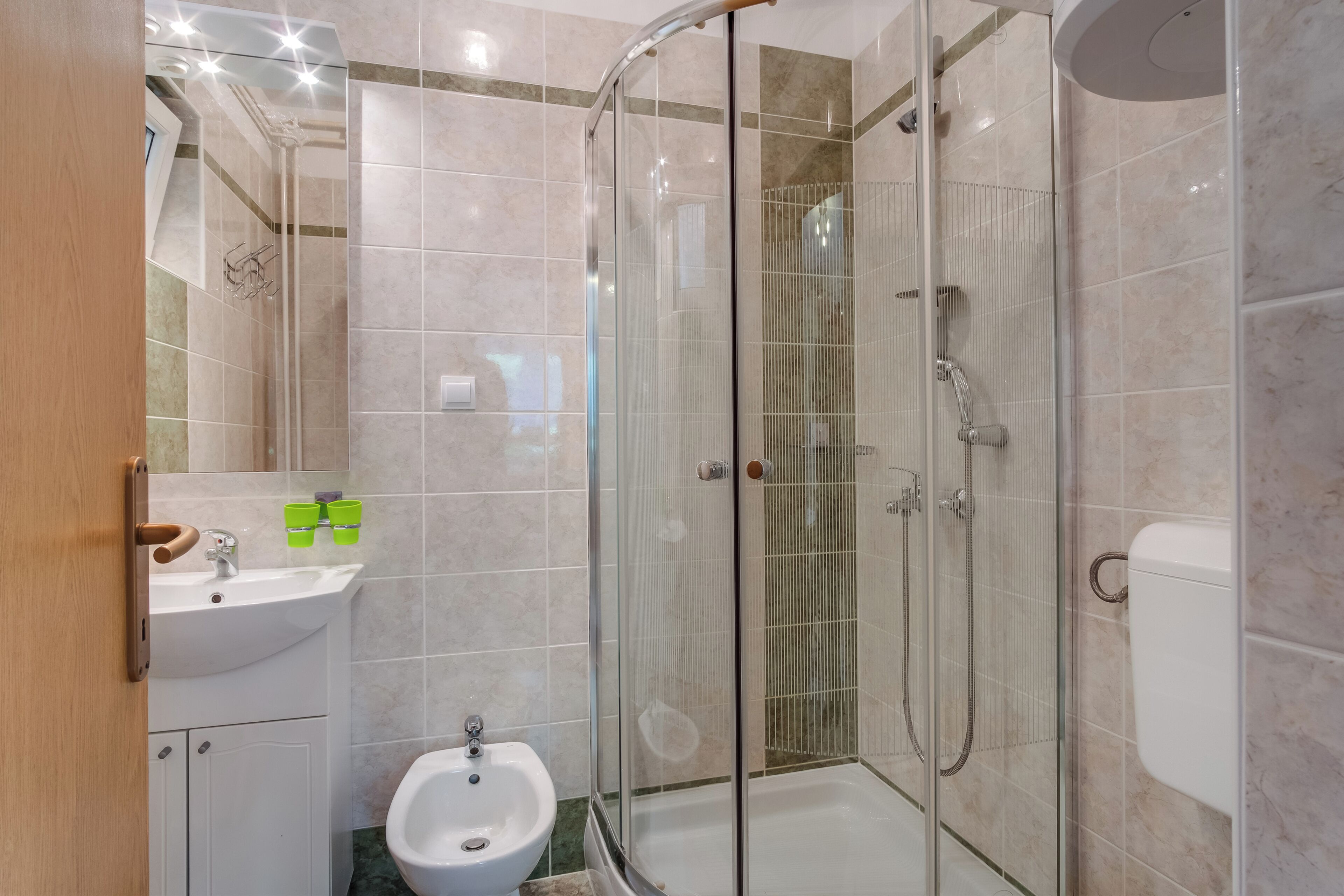 Shower, bidet, towels, soap
