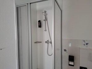 Apartment | Badezimmer