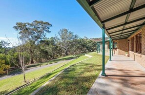 Property grounds - Home in The Range Mclaren Vale Wine Region (The Range)
