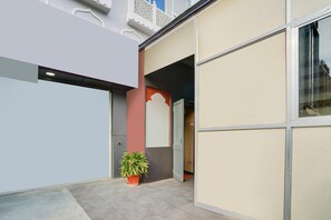 Reception - Super Hotel O JLN Marg Malviya Nagar (Jaipur)