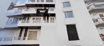 Townhouse Railway Road Katrathe Amro