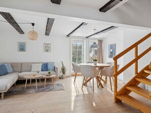 House | Interior - 4 Star Holiday Home in Bandholm (Bandholm)