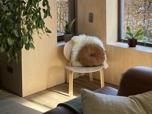 Living room - Stylish, Sustainable Apartment in Bree (Bree)