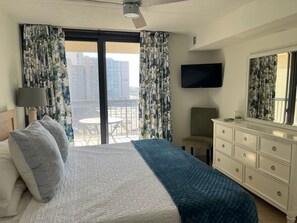 Free WiFi, bed sheets - Sea Watch 3 Bedroom 2 bath condo - resort-style living with indoor pool, private theater & more (Ocean City)