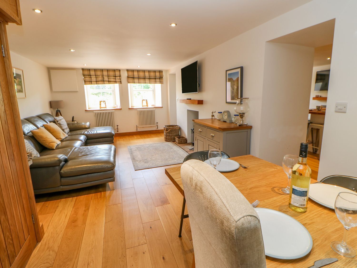 Wayside Farm, Pet Friendly, Character Holiday Cottage In Muker - Askrigg