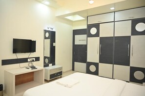 Room - RAJVEER RESIDENCY (Adilabad)