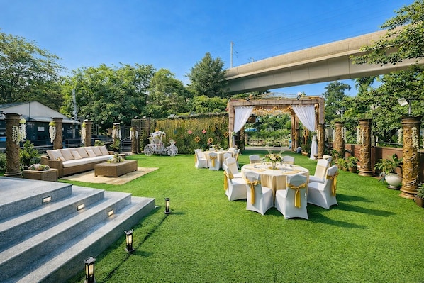 Front of property - Kasa Stays Pitampura (New Delhi)