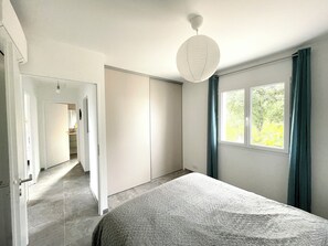 Room - Villa Gala - New family home, absolute tranquility (Bastelicaccia)