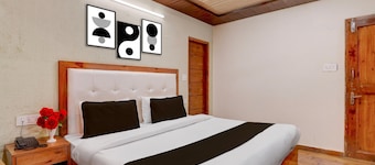 Hotel O Vashisht Temple