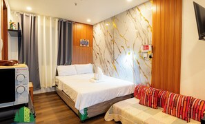 1 bedroom, iron/ironing board, WiFi