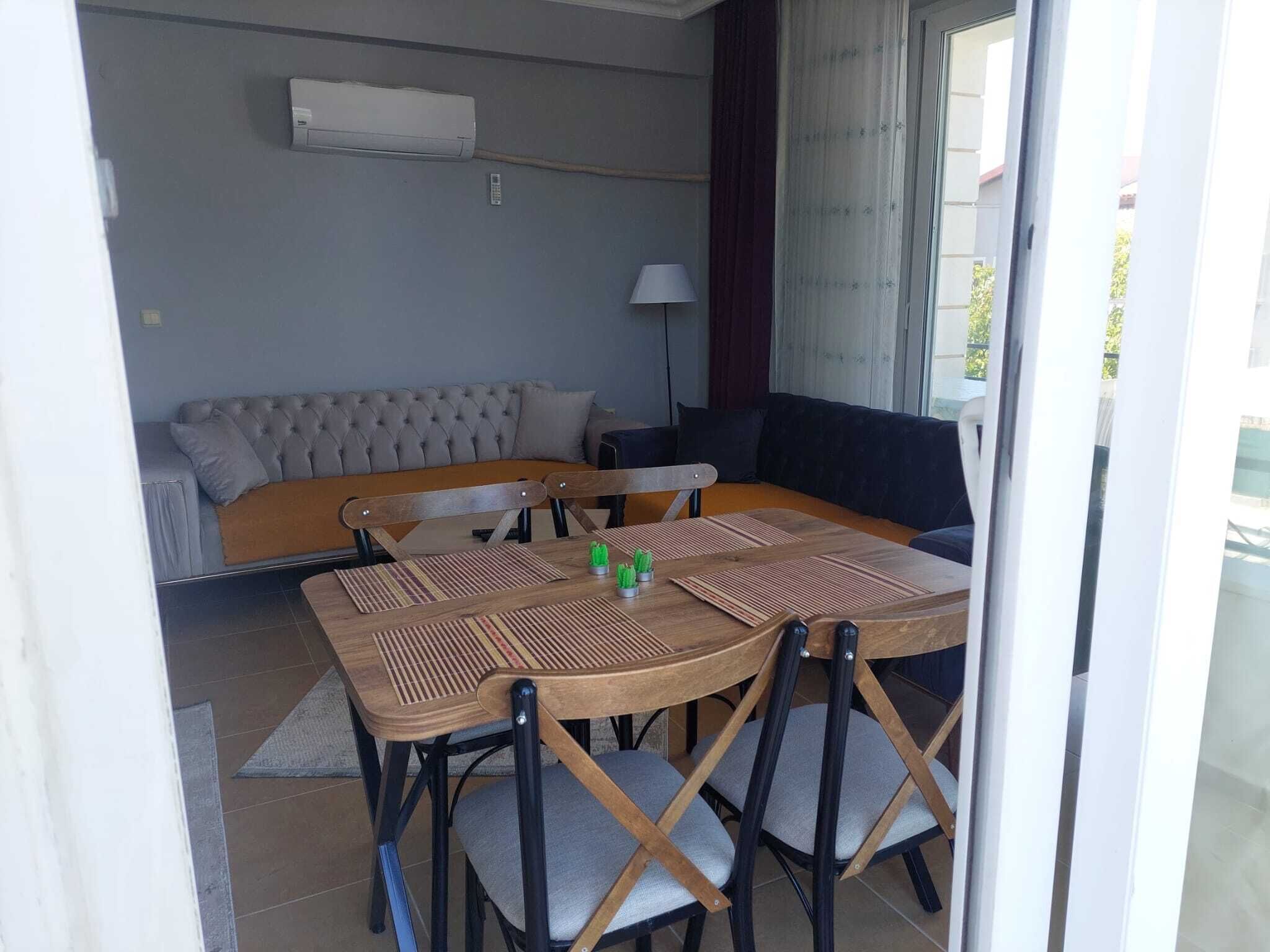 經典公寓客房, 花園景觀 | 用餐區