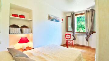 Cottage | 2 bedrooms