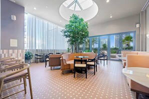 Interior - Miami Worldcenter Chic - Rooftop Hot Tub (Miami)