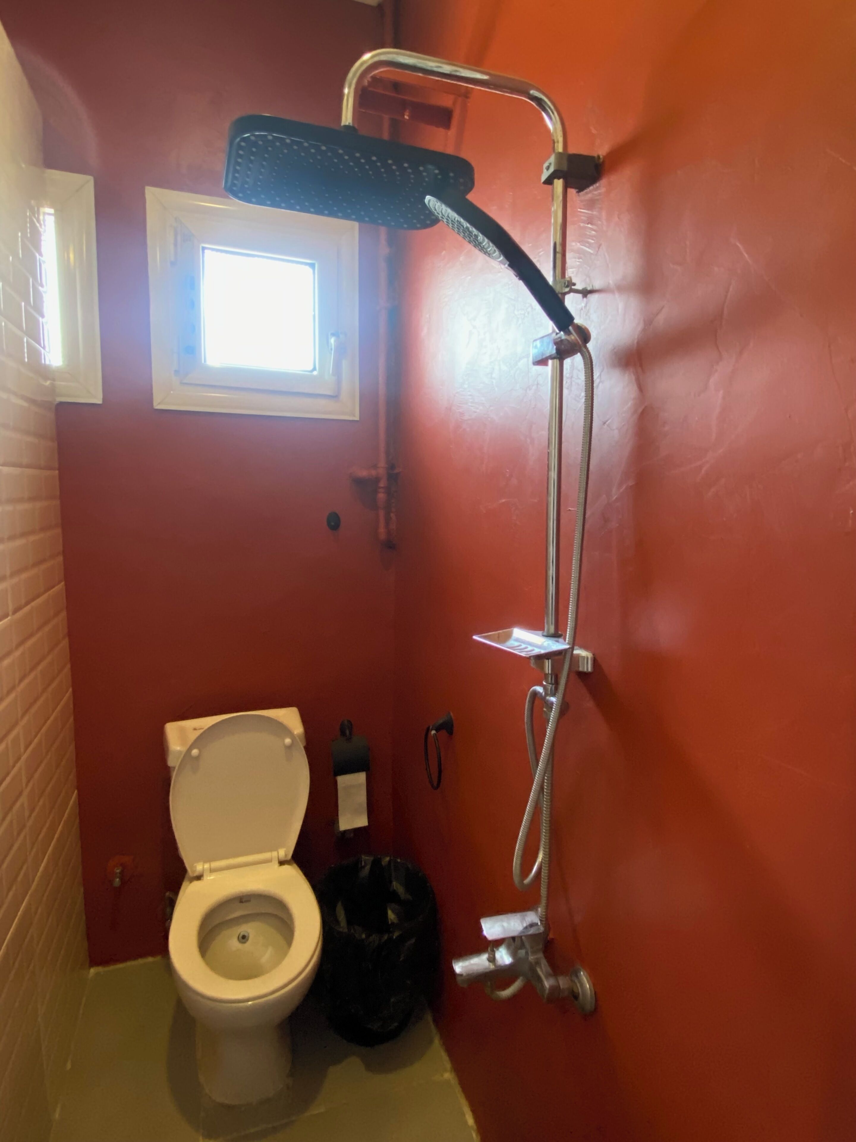 Haartrockner, Toilettenpapier