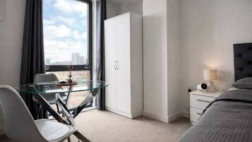 1 bedroom, iron/ironing board, WiFi, bed sheets