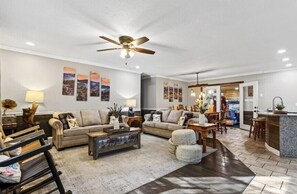 Interior - Sleeps 18 | Next to Dollywood | Swim Spa | Game Room | Sauna (Pigeon Forge)