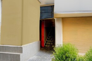 Reception - Hotel O James Street Railway Station (Hyderabad)