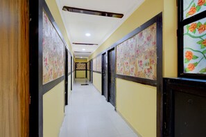 Interior - Hotel O James Street Railway Station (Hyderabad)