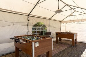 Games room - Two-story Holiday Homes With a Summer Pool (Rewal)