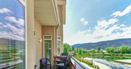 Amazing, vast townhouse on Lake Okanagan.