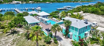 Green Turtle Cay/The Grand at Beach Weekend Bahamas/Pet-Friendly