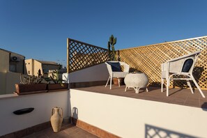 Property grounds - Casa Salomone 2 by Ortigia Apartments (Syracuse)
