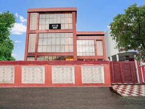 Exterior - Super Hotel O Jankipuram Vikas Nagar (Lucknow)