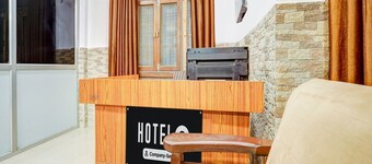 Super Hotel O Jankipuram Vikas Nagar
