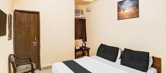 Deluxe Dream Stay Hotel