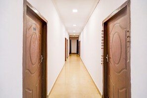 Ảnh chưa phân loại, 2 trong số 27 ảnh, nút