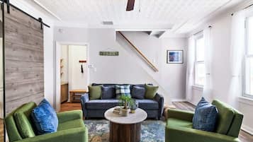 TV, fireplace, offices