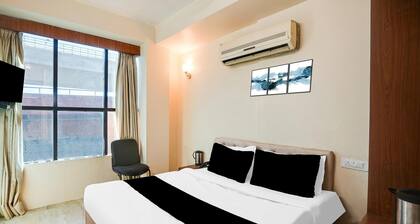 Super Hotel O Collectorate Circle