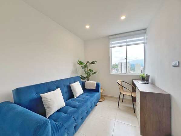 Living area - Penthouse w/ Amazing Views | 3Br/2b | 600Mbps (Armenia)