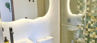 Penthouse w/ Amazing Views | 3Br/2b | 600Mbps
