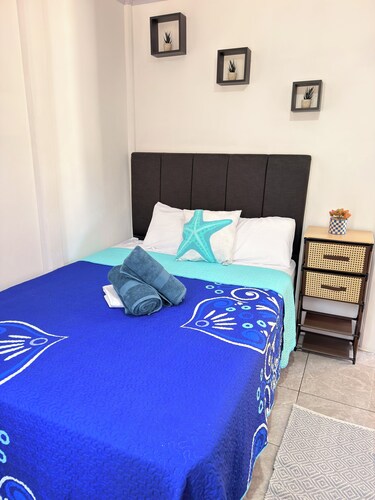 Cozy 2-bedroom house in perfect Puerto Soley with AC 10 mins to beaches
