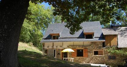 Converted barn overlooking the Ariège Pyrenees