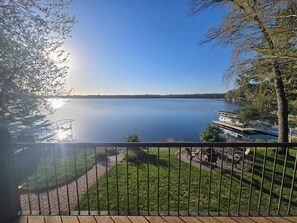 Property grounds - Dream Island Cabin — Whitefish Chain Lakefront, Hot Tub, 4BR, Sleeps 10 (Crosslake)