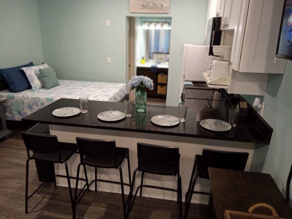 1 bedroom, iron/ironing board, Internet, bed sheets