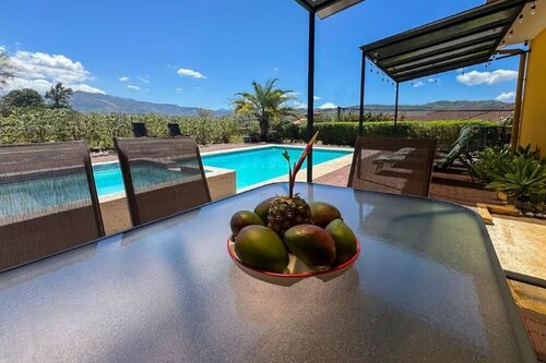 Pool • Concierge • Golf Course • Close to SJO