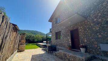 Standard-Villa, Bergblick | Terrasse/Patio