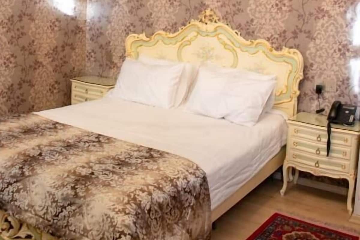 Deluxe dubbelrum - utsikt mot staden