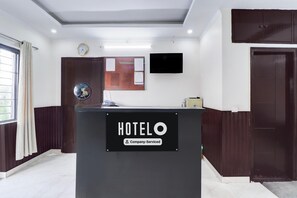 House | Reception - Super Hotel O Shimla Bypass Road Isbt (Dehradun)