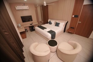 Luxury Suite - Empire Suites (Kondoor)