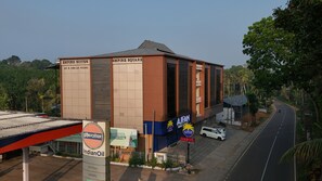 Exterior - Empire Suites (Meenachil)