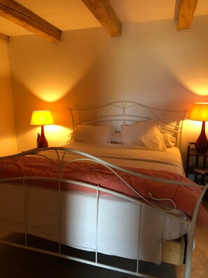 Room - Vrbo Property (Mons)