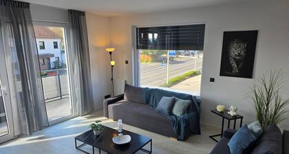 Moderne Wohnung mit Balkon nahe Airport